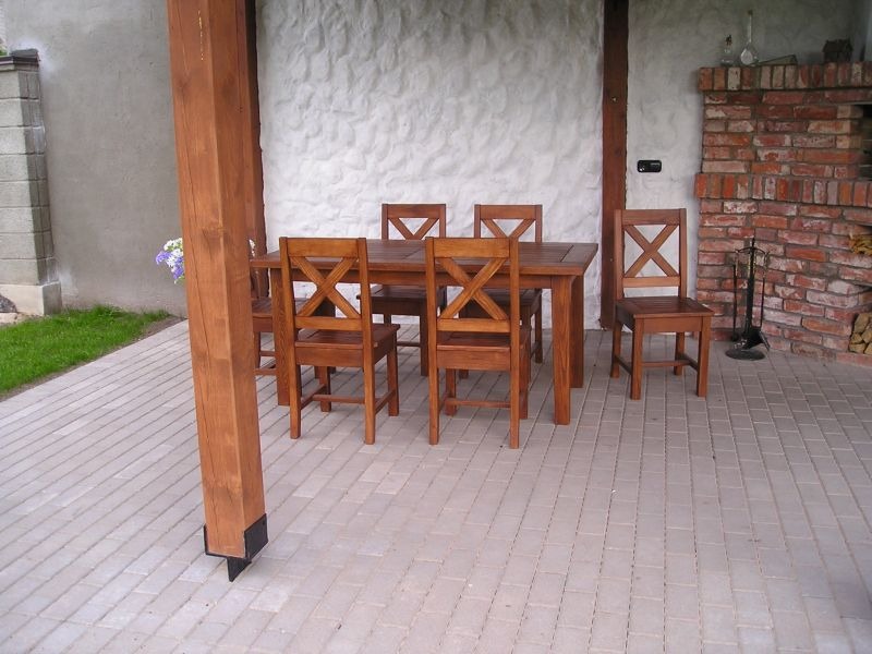 Lauko stalas ir kėdės